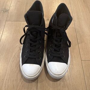Men’s converse